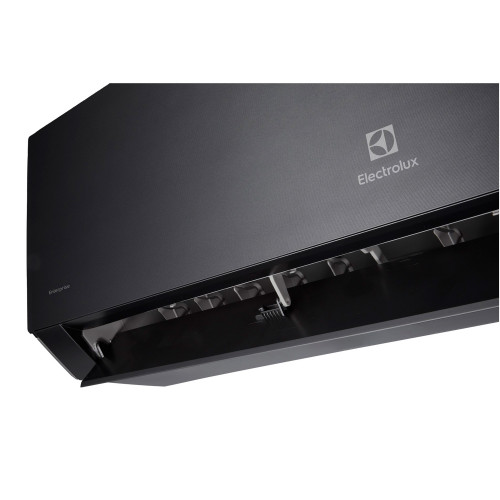 Настенный кондиционер черного цвета Electrolux EACS/I-18HEN-BLACK/N8